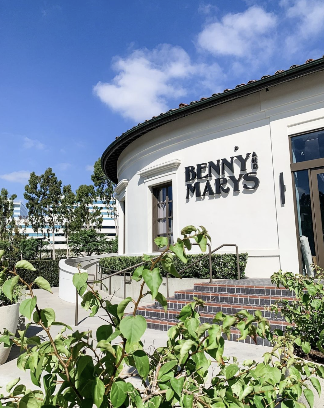 Benny & Mary’s
